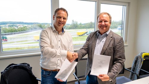 FENECON-CEO Franz-Josef Feilmeier und Elinta-CEO Vytautas Jokužis